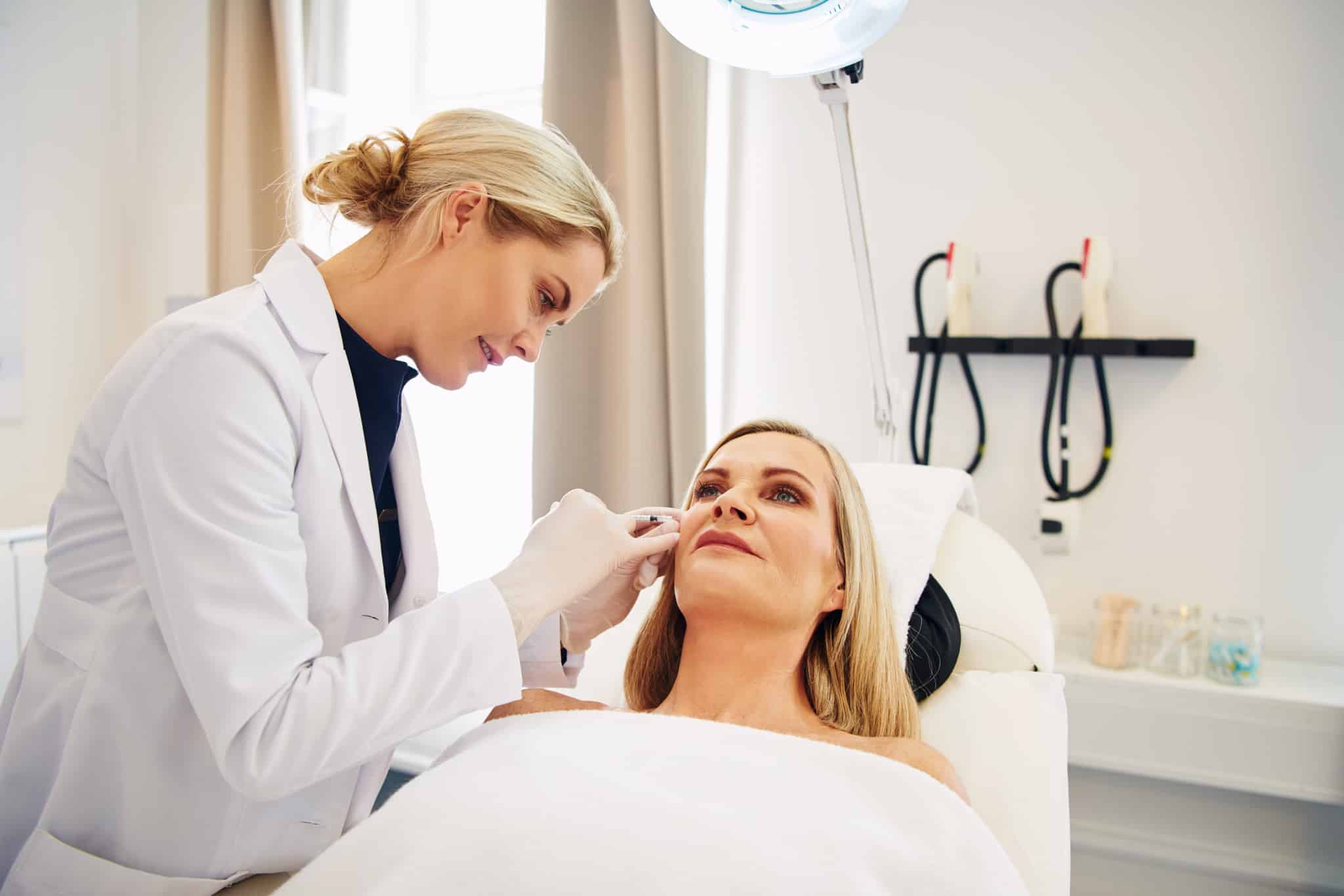 trouver-un-dermatologue-qui-prend-des-nouveaux-patients